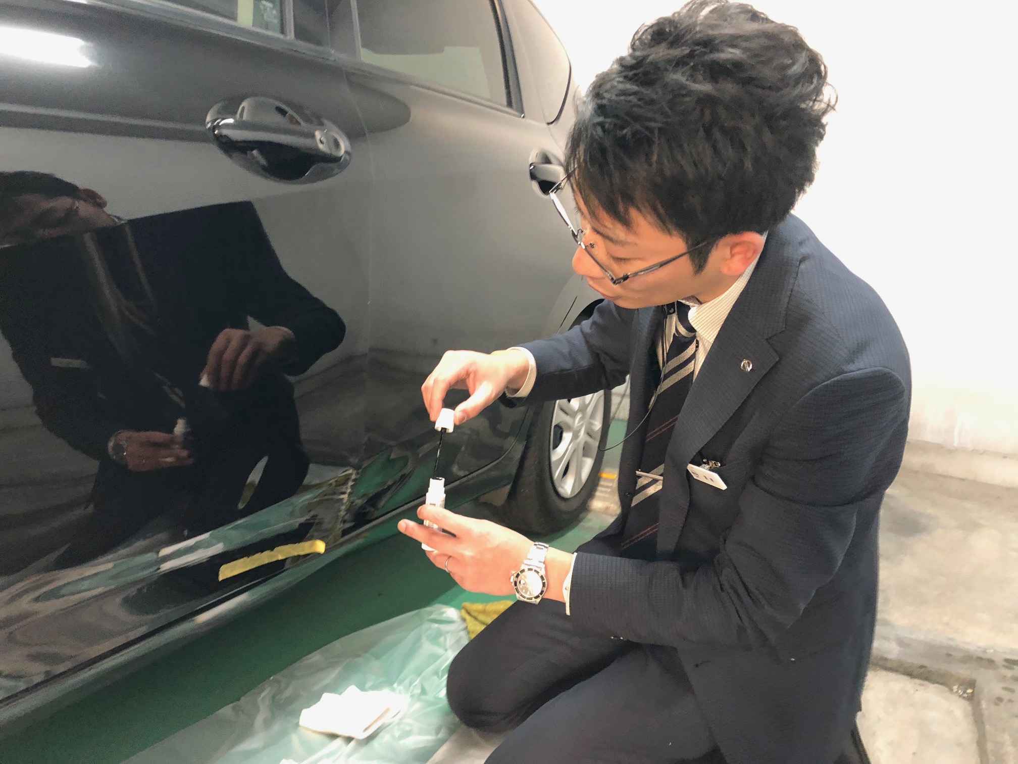 レポート 車の傷は自分で隠せる 直せる 敏腕ディーラーさんに応急処置を教えていただきました 新しい年は綺麗な車にｄｉｙ スタリス横浜