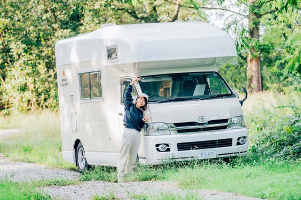 キャンピングカーライター 安い 町田