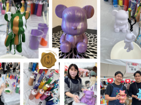 ラクガキ -Art Project- 世界にひとつだけのアートフィギュア作り体験　全国7店舗で体験できる 日本初！世界にひとつのアートフィギュア作りを体験できる ラクガキ -Art Project- は、 札幌・仙台・東京・大阪・高知・福岡・沖縄の7店舗で日々ワークショップを 開催しています。ハチ公(東京)やシーサー(沖縄)など店舗限定のフィギュアも あるので旅行などの思い出作りにもぴったりです。