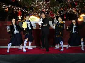『Christmas Market in 横浜赤レンガ倉庫』新しい学校のリーダーズ 横浜赤レンガ倉庫 クリスマスマーケット2025